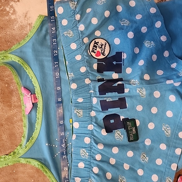 Pink VS Hard To Find Adorable Sets. Sizes: Multiple - Picture 5 of 7